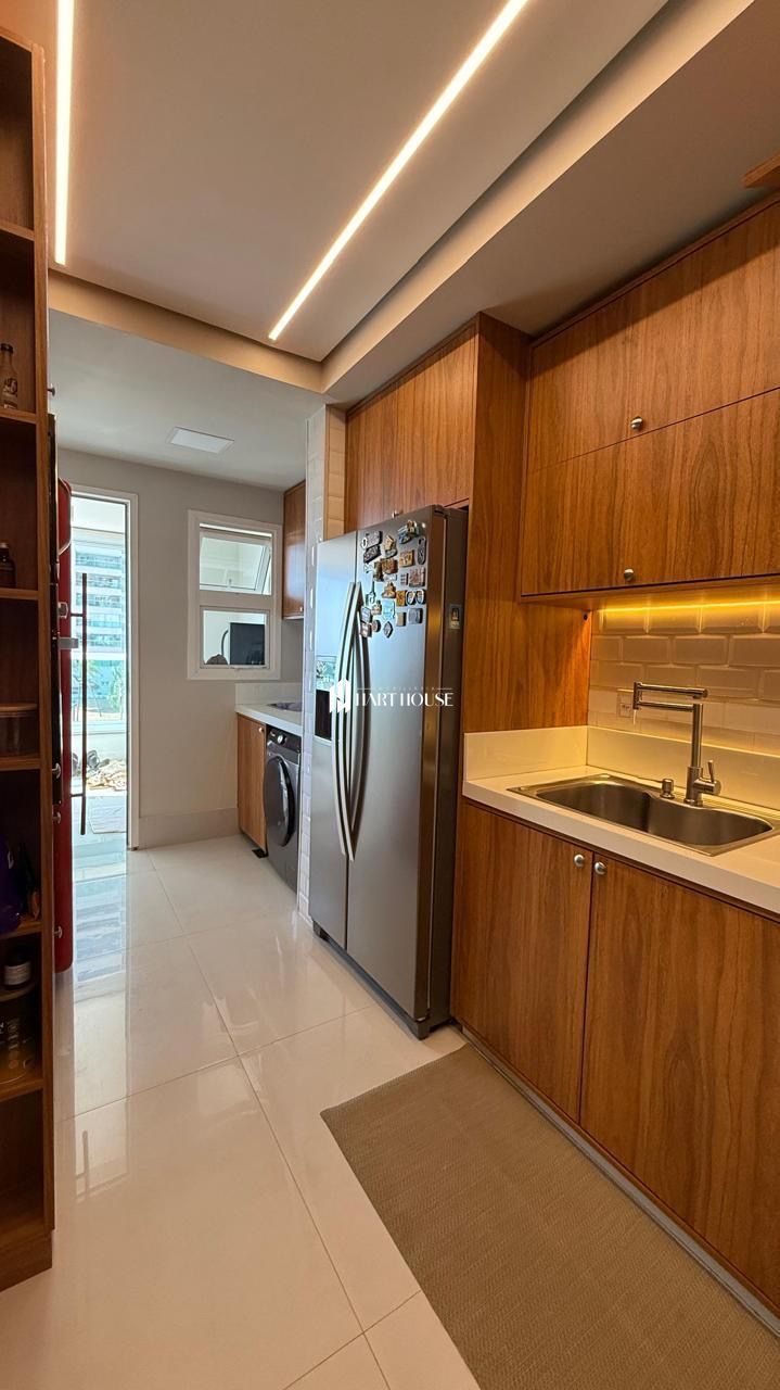 Apartamento com 3 Dormitórios à venda, 119 m² por R$ 1.400.000,00 Apartamento com 3 Dormitórios à venda, 119 m² por R$ 1.400.000,00