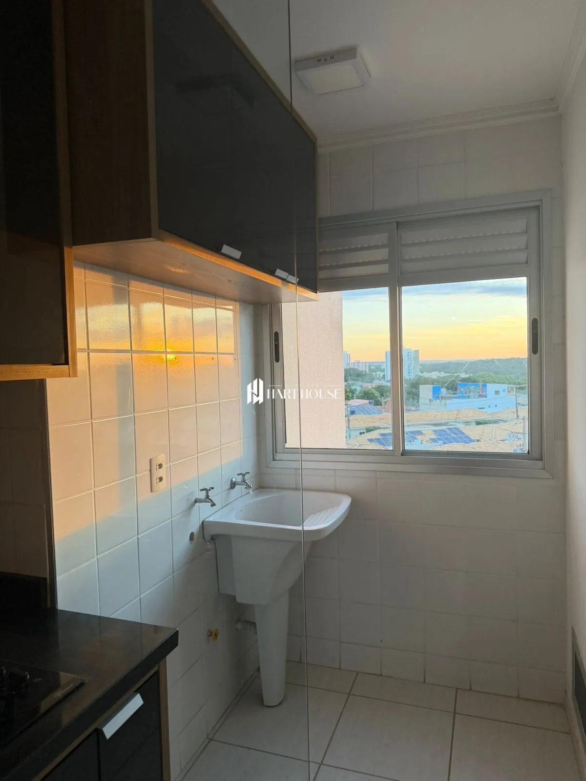 Apartamento com 2 Dormitórios para alugar, 70 m² por R$ 2.750,00 Apartamento com 2 Dormitórios para alugar, 70 m² por R$ 2.750,00