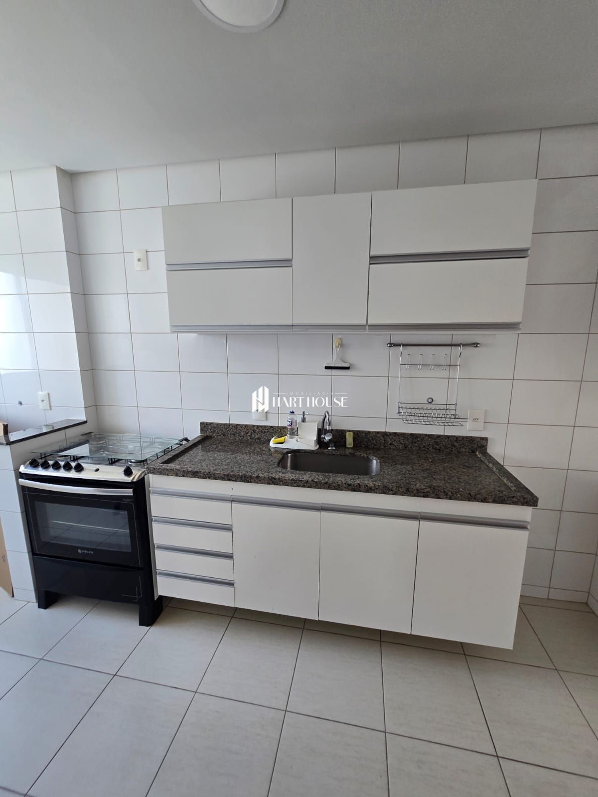 Apartamento com 3 Dormitórios para alugar, 70 m² por R$ 2.813,00 Apartamento com 3 Dormitórios para alugar, 70 m² por R$ 2.813,00