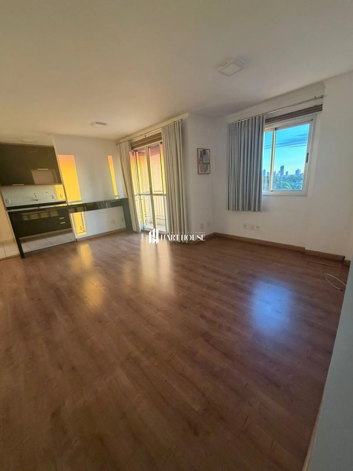 Apartamento com 2 Dormitórios para alugar, 70 m² por R$ 2.750,00 Apartamento com 2 Dormitórios para alugar, 70 m² por R$ 2.750,00