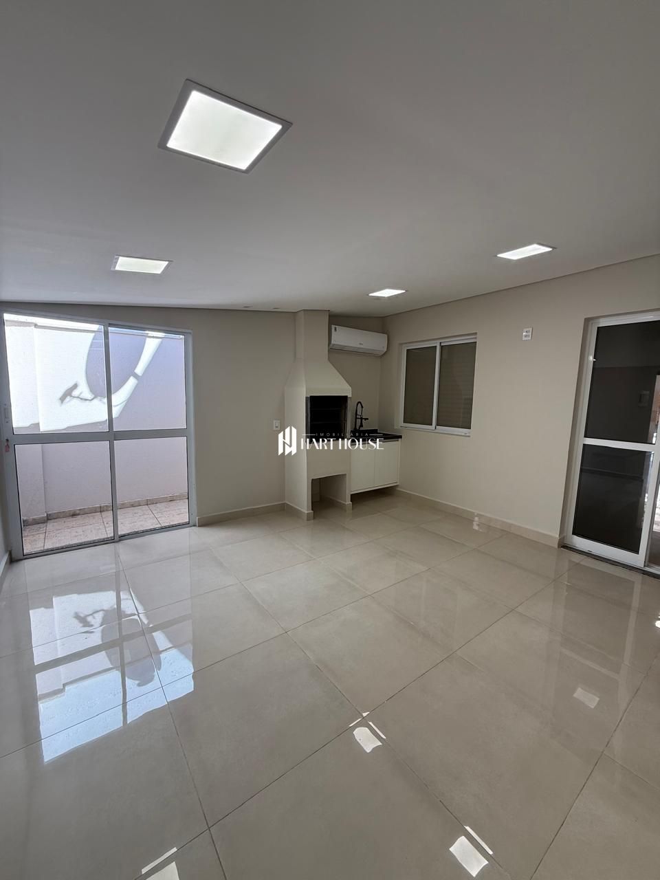 Sobrado com 3 Dormitórios para alugar, 121 m² por R$ 4.750,00 Sobrado com 3 Dormitórios para alugar, 121 m² por R$ 4.750,00