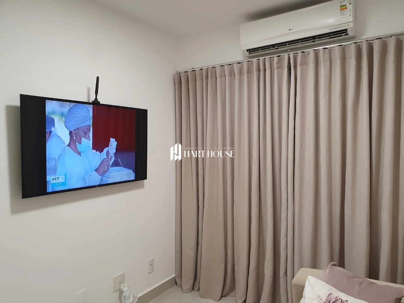 Apartamento com 3 Dormitórios à venda, 70 m² por R$ 430.000,00 Apartamento com 3 Dormitórios à venda, 70 m² por R$ 430.000,00