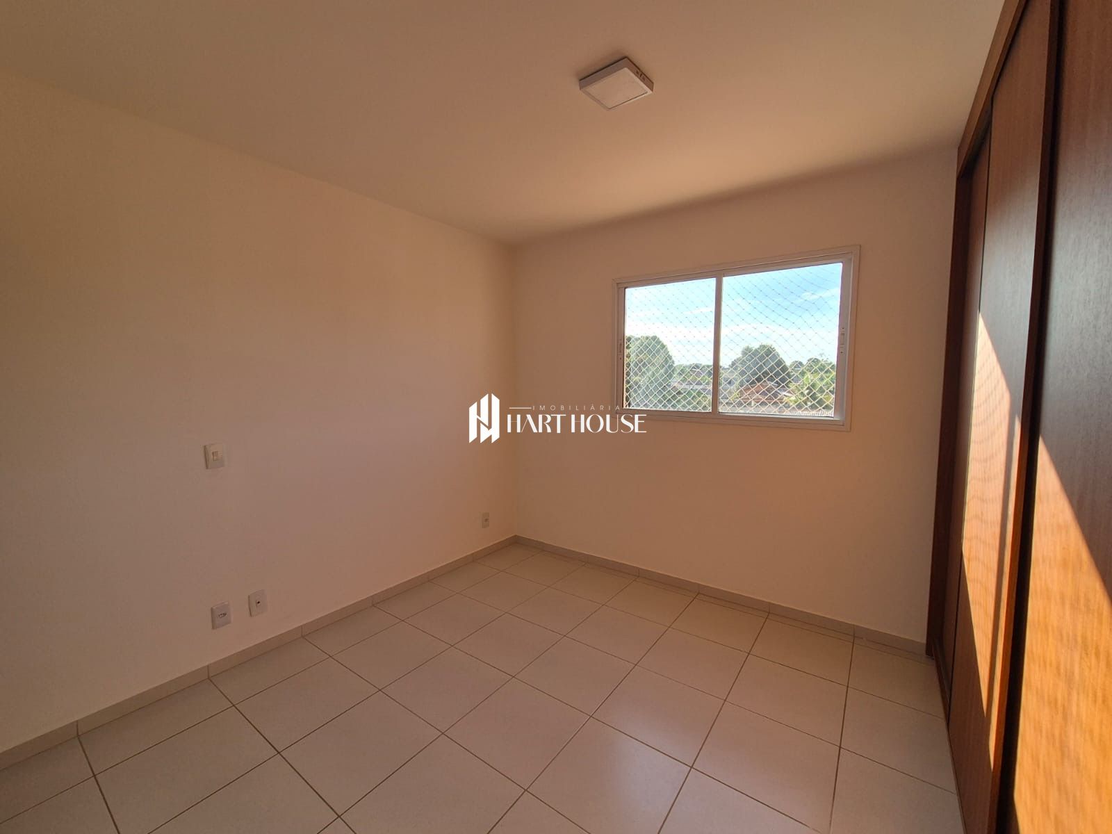 Apartamento com 3 Dormitórios para alugar, 72 m² por R$ 2.800,00 Apartamento com 3 Dormitórios para alugar, 72 m² por R$ 2.800,00