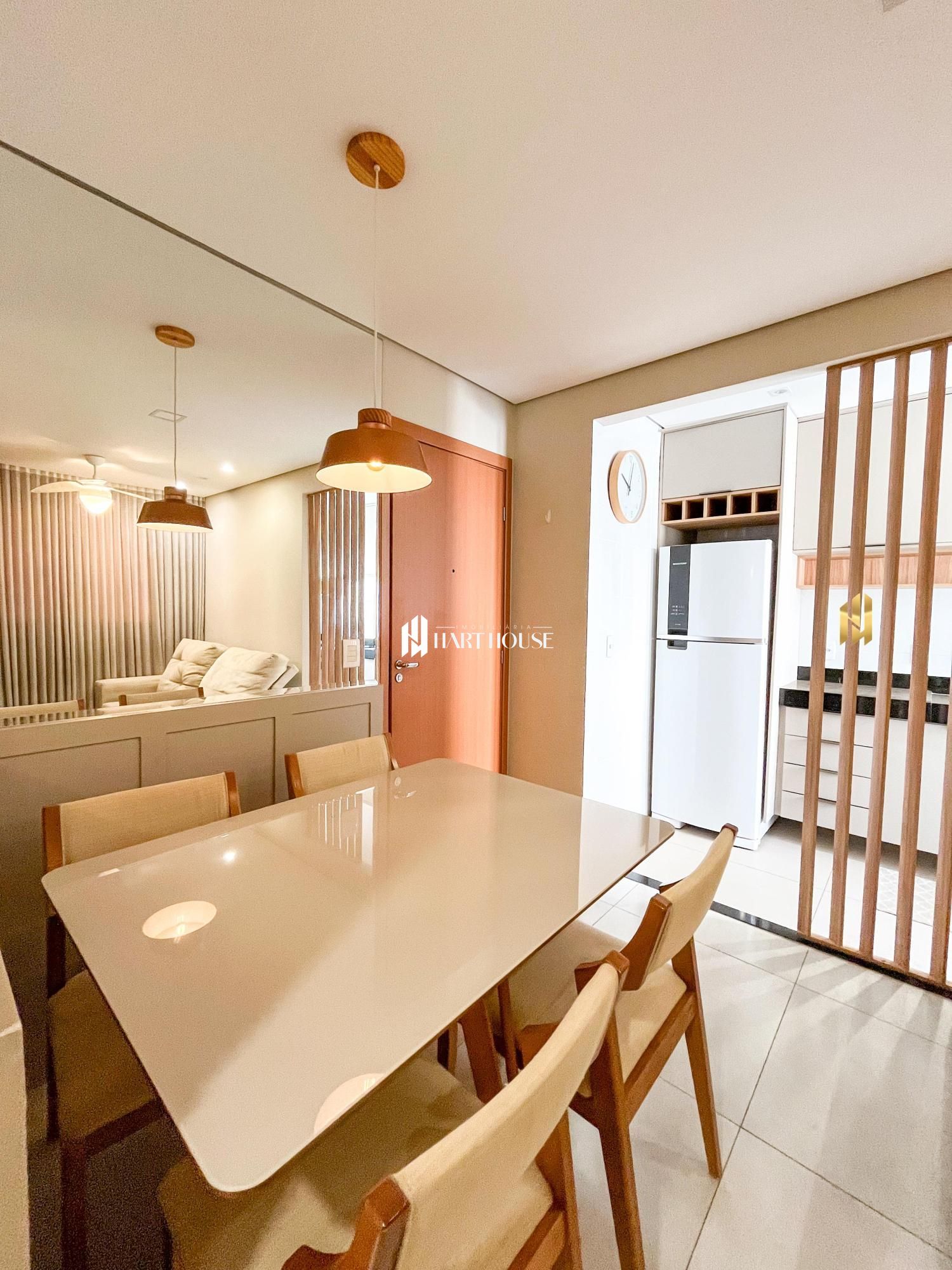 Apartamento com 2 Dormitórios à venda, 40 m² por R$ 350.000,00 Apartamento com 2 Dormitórios à venda, 40 m² por R$ 350.000,00