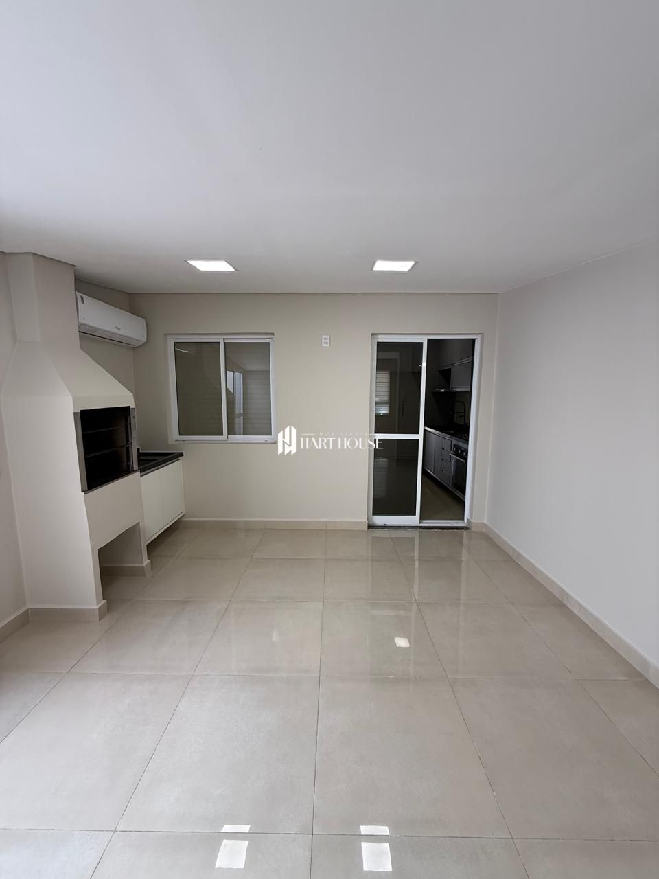 Sobrado com 3 Dormitórios para alugar, 121 m² por R$ 4.750,00 Sobrado com 3 Dormitórios para alugar, 121 m² por R$ 4.750,00