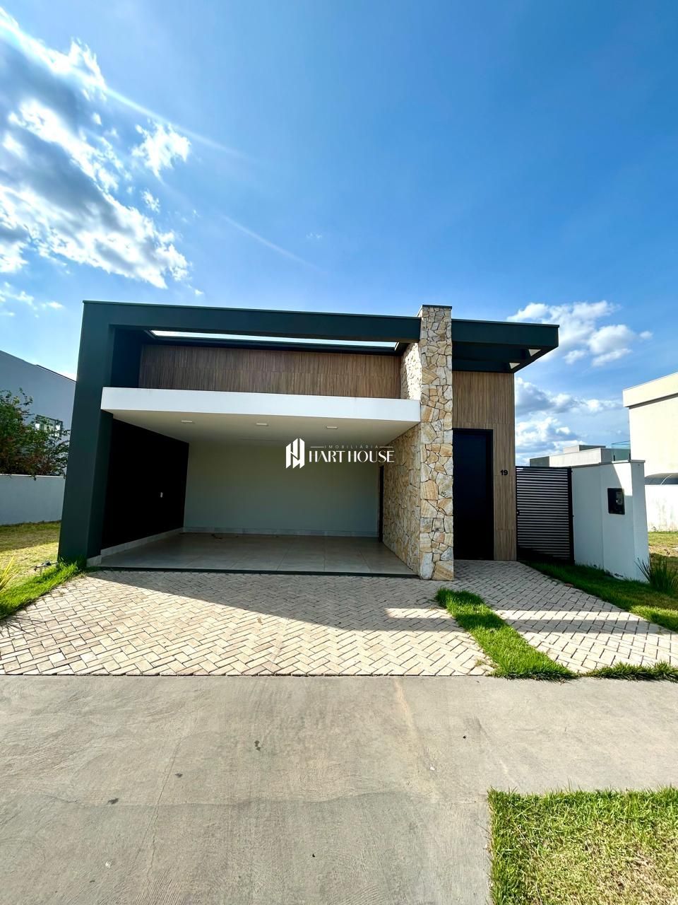 Casa em condomínio para alugar  no Condomínio Primor das Torres - Cuiabá, MT. Imóveis