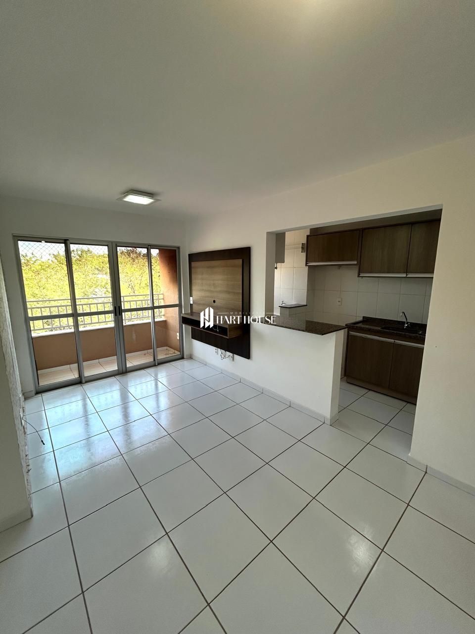 Apartamento para alugar  no Despraiado - Cuiabá, MT. Imóveis