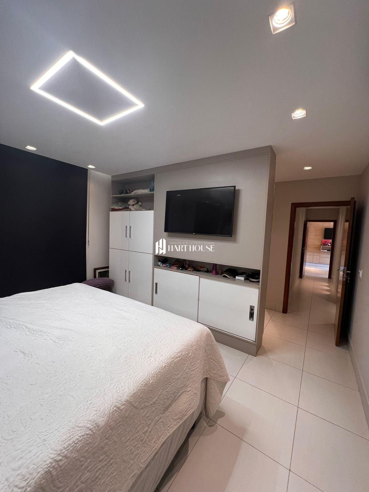 Apartamento com 3 Dormitórios para alugar, 222 m² por R$ 13.130,00 Apartamento com 3 Dormitórios para alugar, 222 m² por R$ 13.130,00