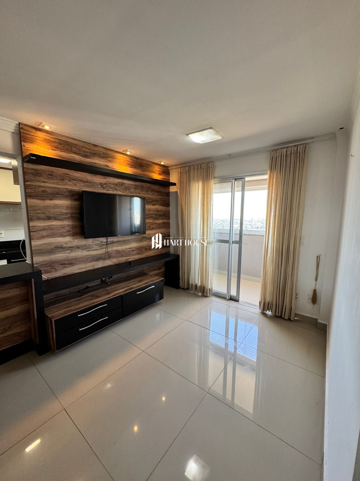 Apartamento com 3 Dormitórios para alugar, 81 m² por R$ 4.500,00 Apartamento com 3 Dormitórios para alugar, 81 m² por R$ 4.500,00