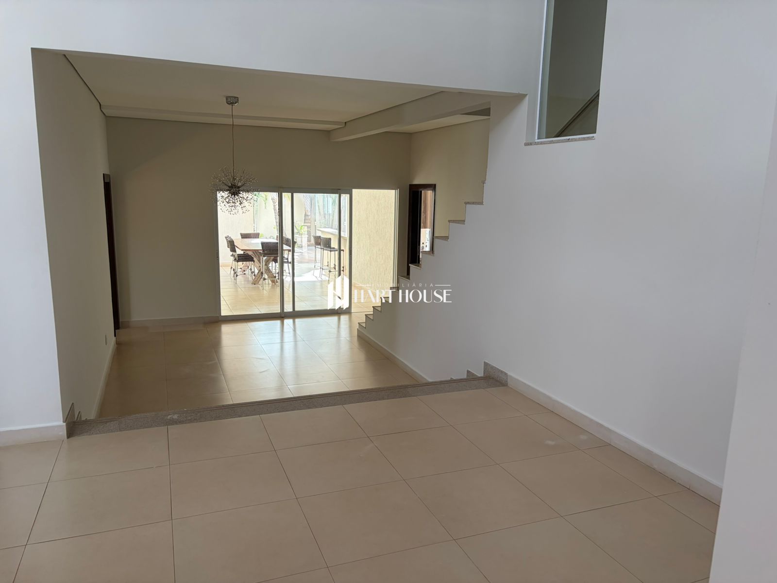 Casa em condomínio com 3 Dormitórios para alugar, 385 m² por R$ 18.000,00 Casa em condomínio com 3 Dormitórios para alugar, 385 m² por R$ 18.000,00