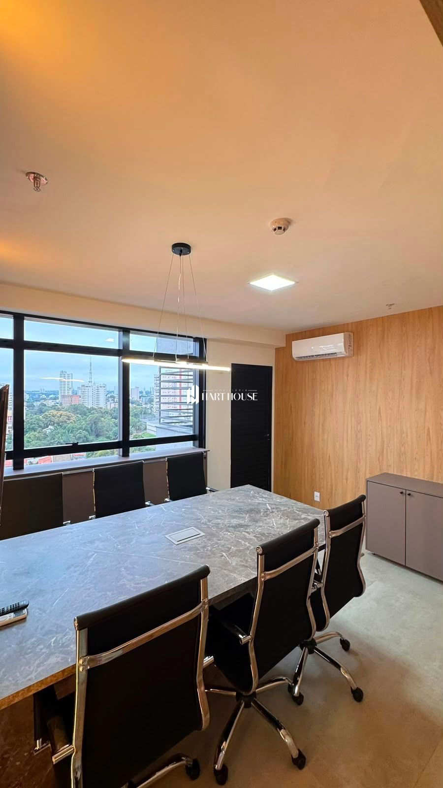 Sala comercial com 3 Dormitórios para alugar, 52 m² por R$ 8.000,00 Sala comercial com 3 Dormitórios para alugar, 52 m² por R$ 8.000,00