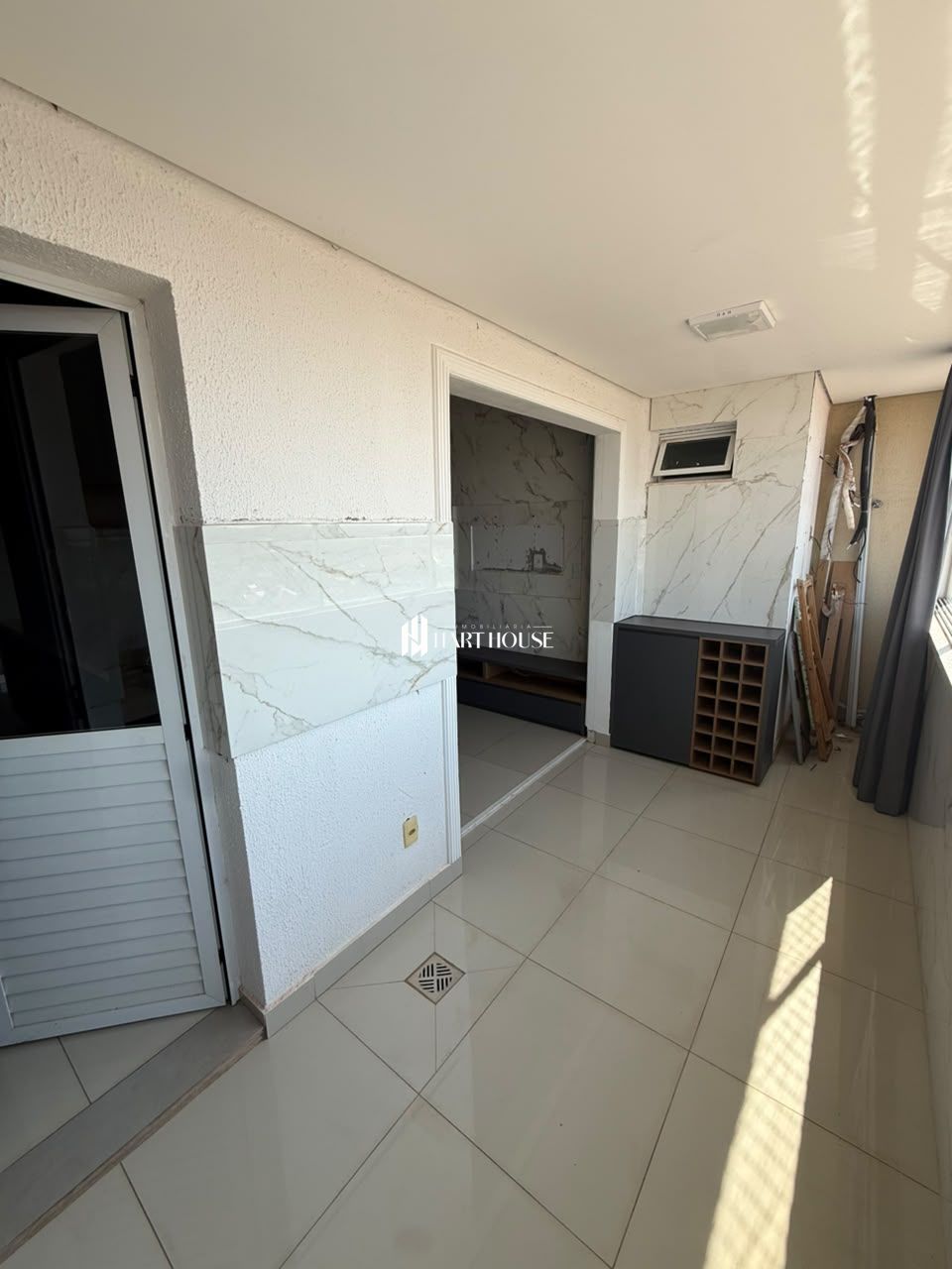 Apartamento com 3 Dormitórios à venda, 89 m² por R$ 611.000,00 Apartamento com 3 Dormitórios à venda, 89 m² por R$ 611.000,00