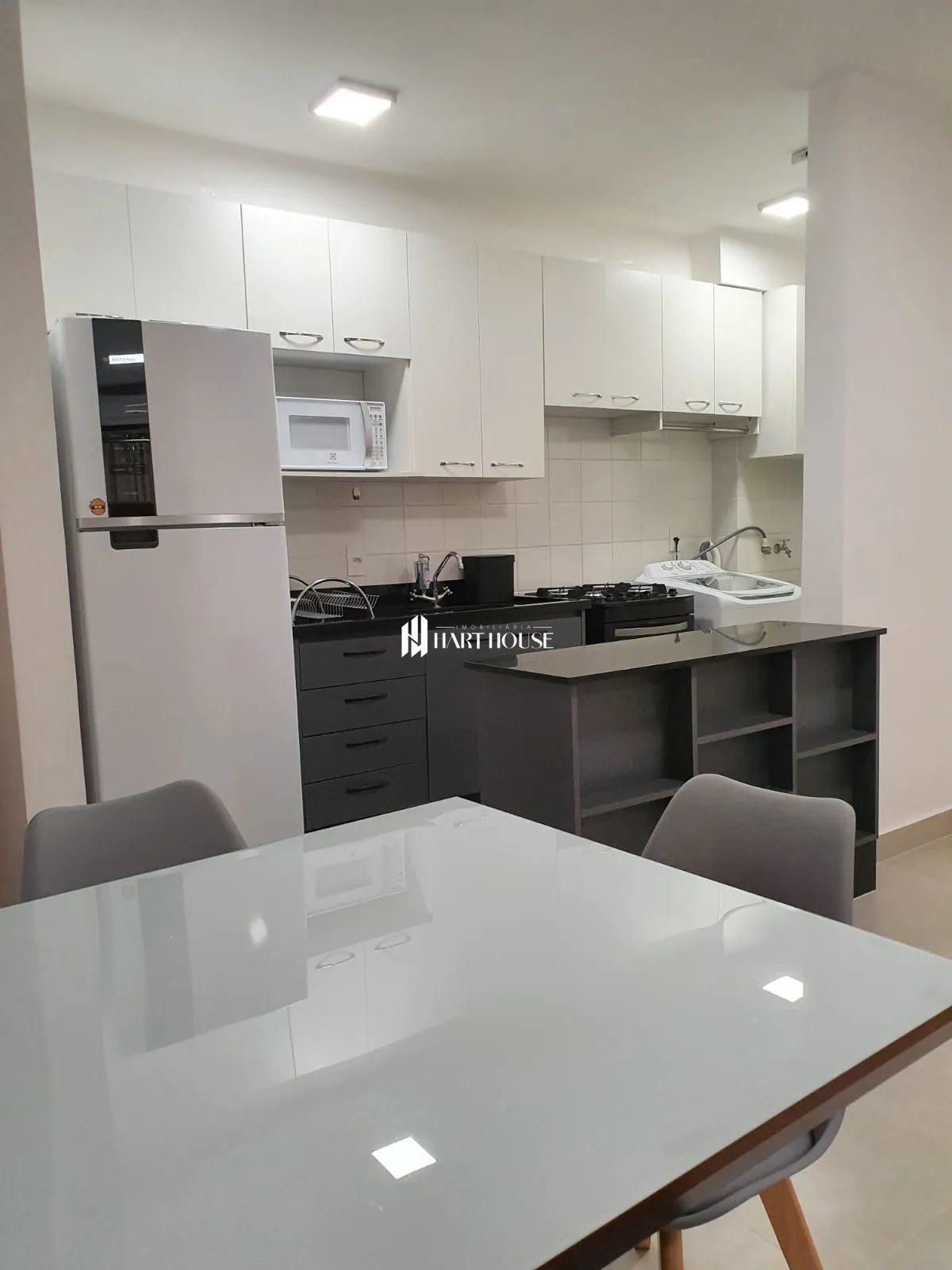 Apartamento com 3 Dormitórios à venda, 70 m² por R$ 430.000,00 Apartamento com 3 Dormitórios à venda, 70 m² por R$ 430.000,00