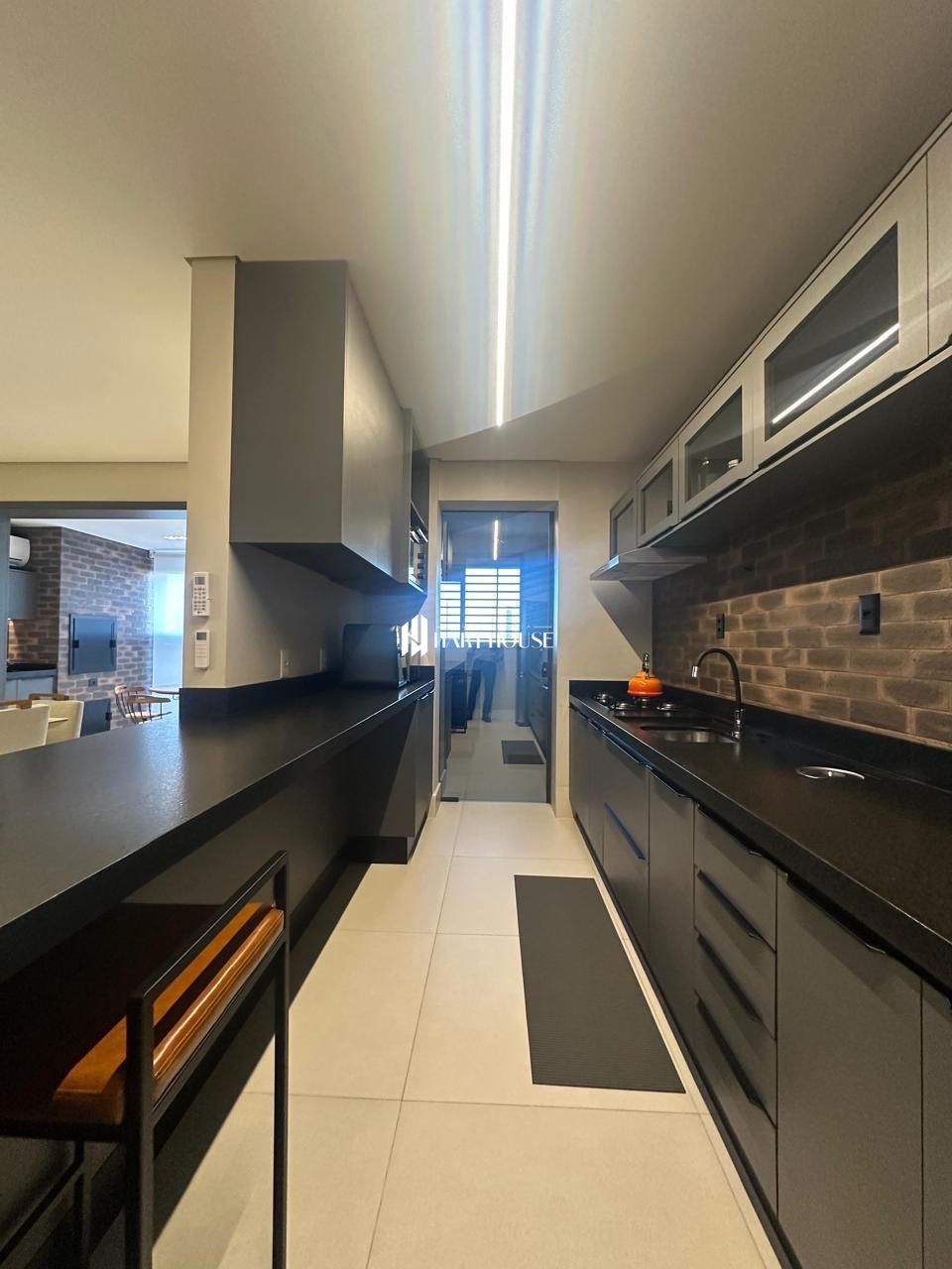 Apartamento com 3 Dormitórios à venda, 132 m² por R$ 1.900.000,00 Apartamento com 3 Dormitórios à venda, 132 m² por R$ 1.900.000,00