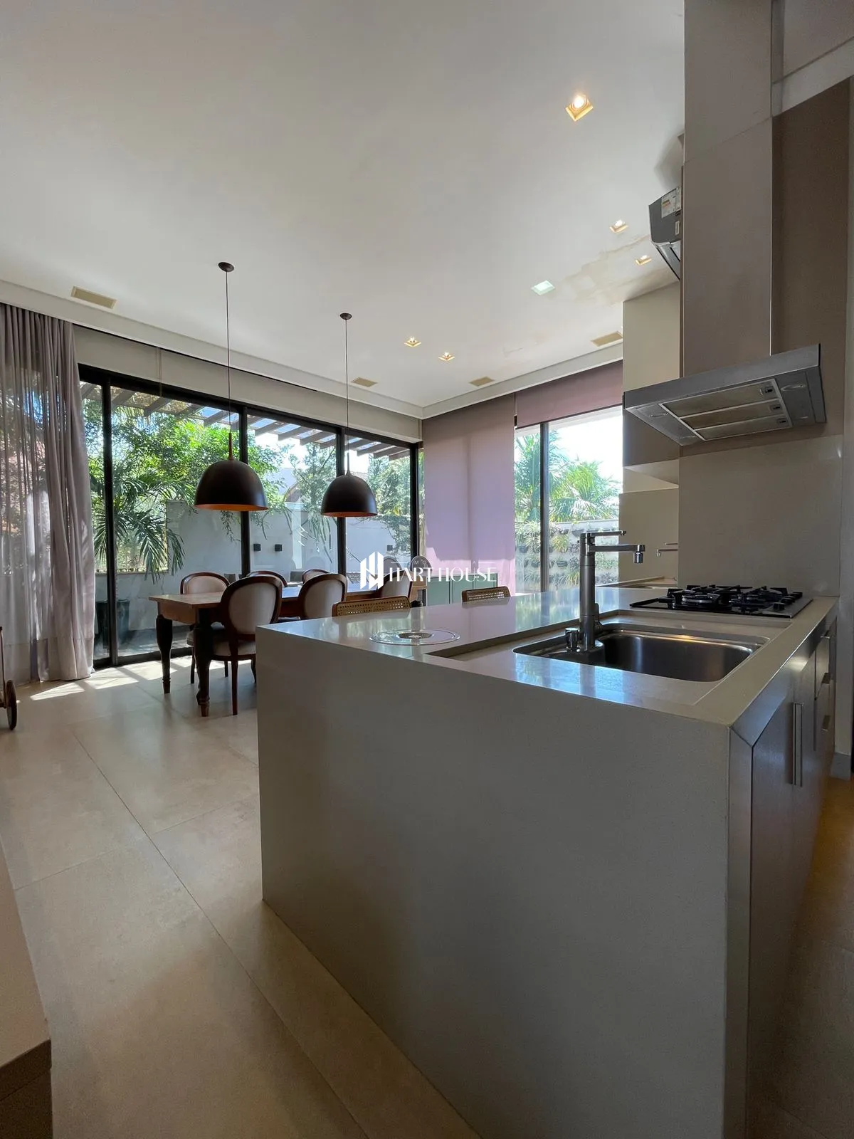 Casa em condomínio com 3 Dormitórios à venda, 217 m² por R$ 2.890.000,00 Casa em condomínio com 3 Dormitórios à venda, 217 m² por R$ 2.890.000,00
