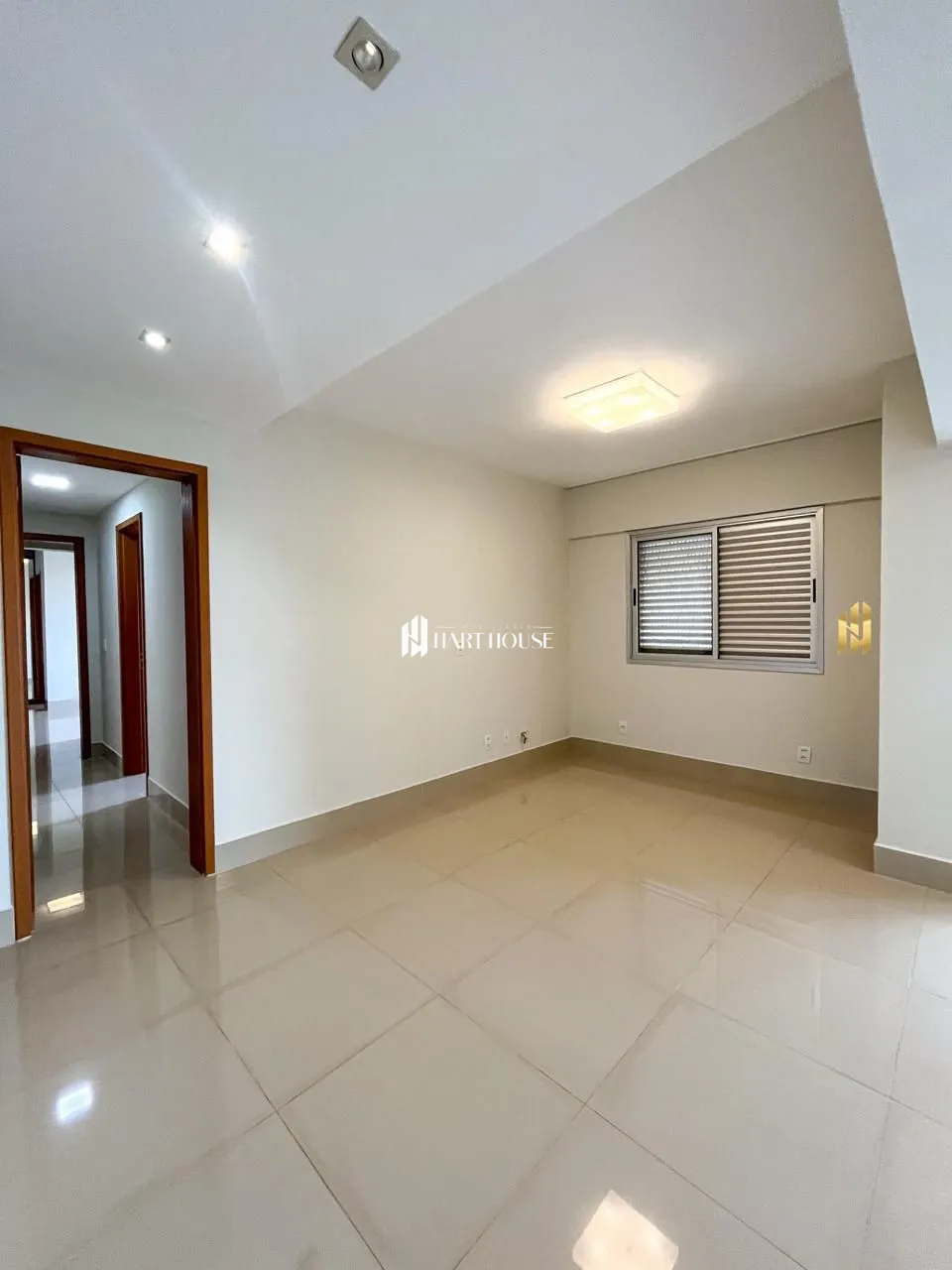Apartamento com 3 Dormitórios para alugar, 143 m² por R$ 6.600,00 Apartamento com 3 Dormitórios para alugar, 143 m² por R$ 6.600,00