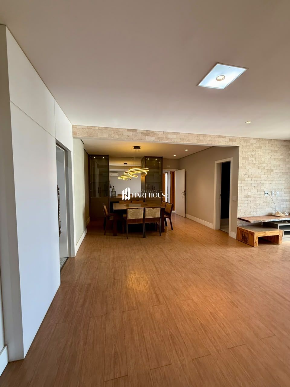 Apartamento com 3 Dormitórios à venda, 148 m² por R$ 999.000,00 Apartamento com 3 Dormitórios à venda, 148 m² por R$ 999.000,00