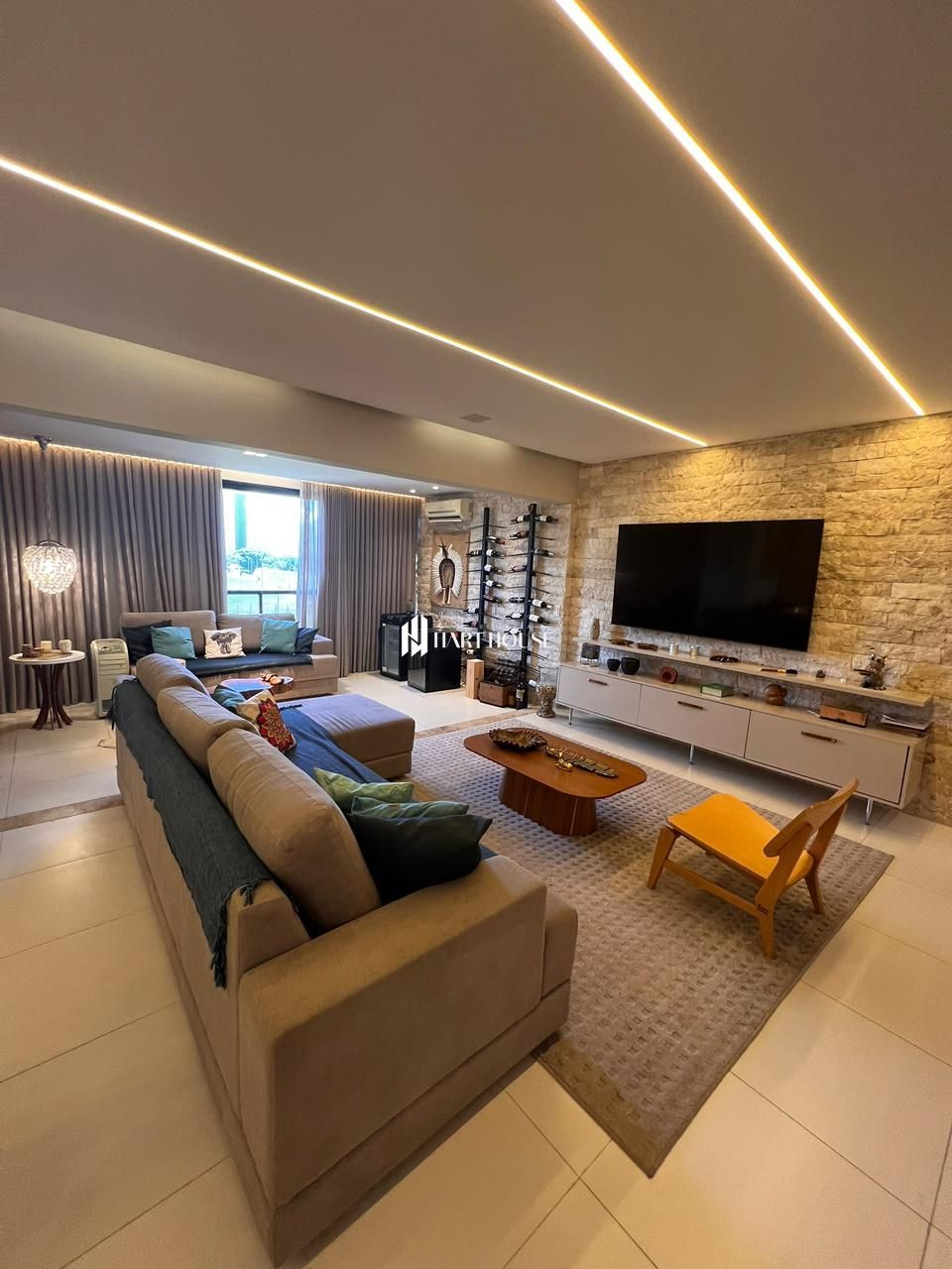 Apartamento com 3 Dormitórios para alugar, 222 m² por R$ 13.130,00 Apartamento com 3 Dormitórios para alugar, 222 m² por R$ 13.130,00