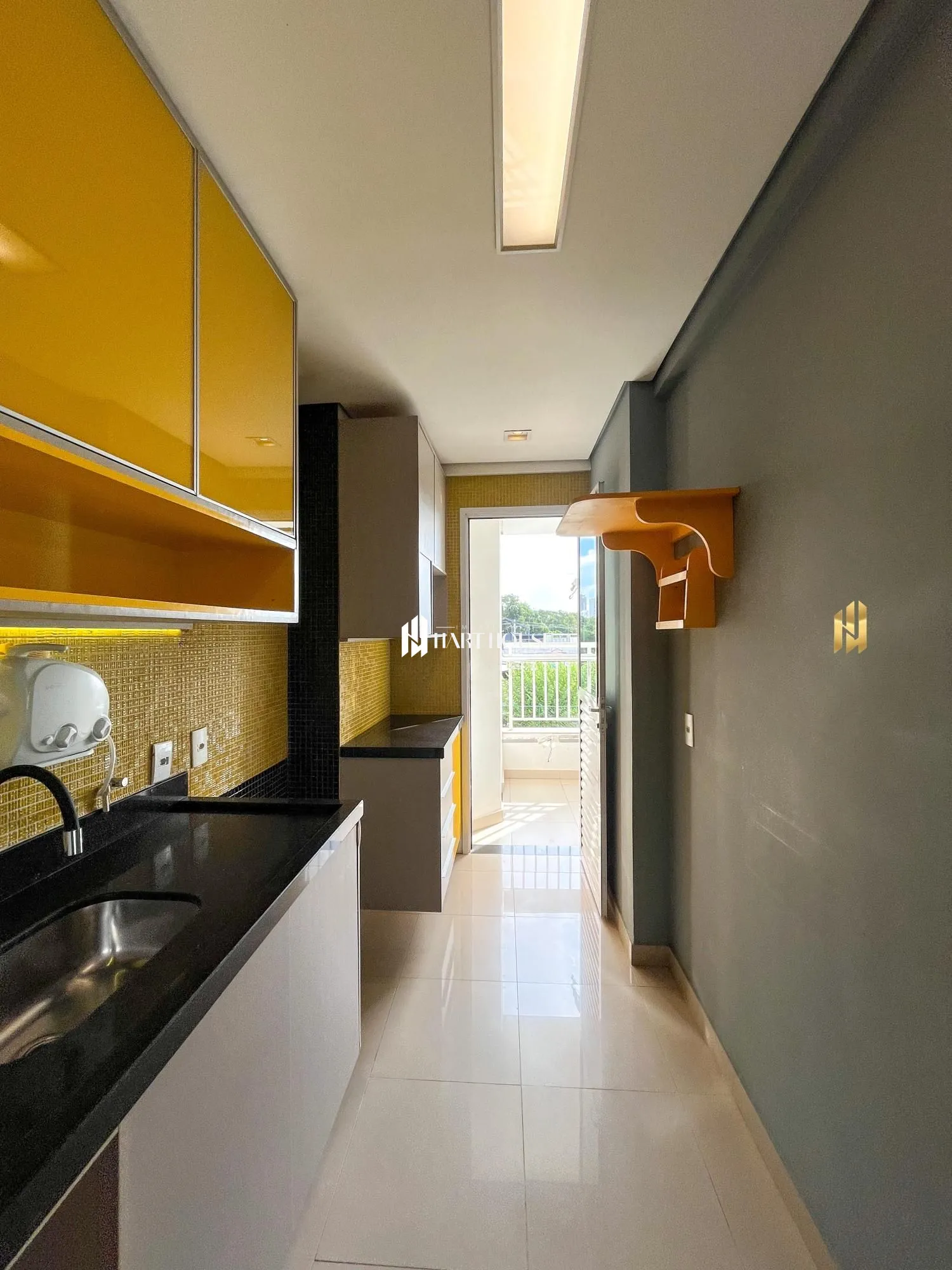 Apartamento com 3 Dormitórios à venda, 98 m² por R$ 750.000,00 Apartamento com 3 Dormitórios à venda, 98 m² por R$ 750.000,00