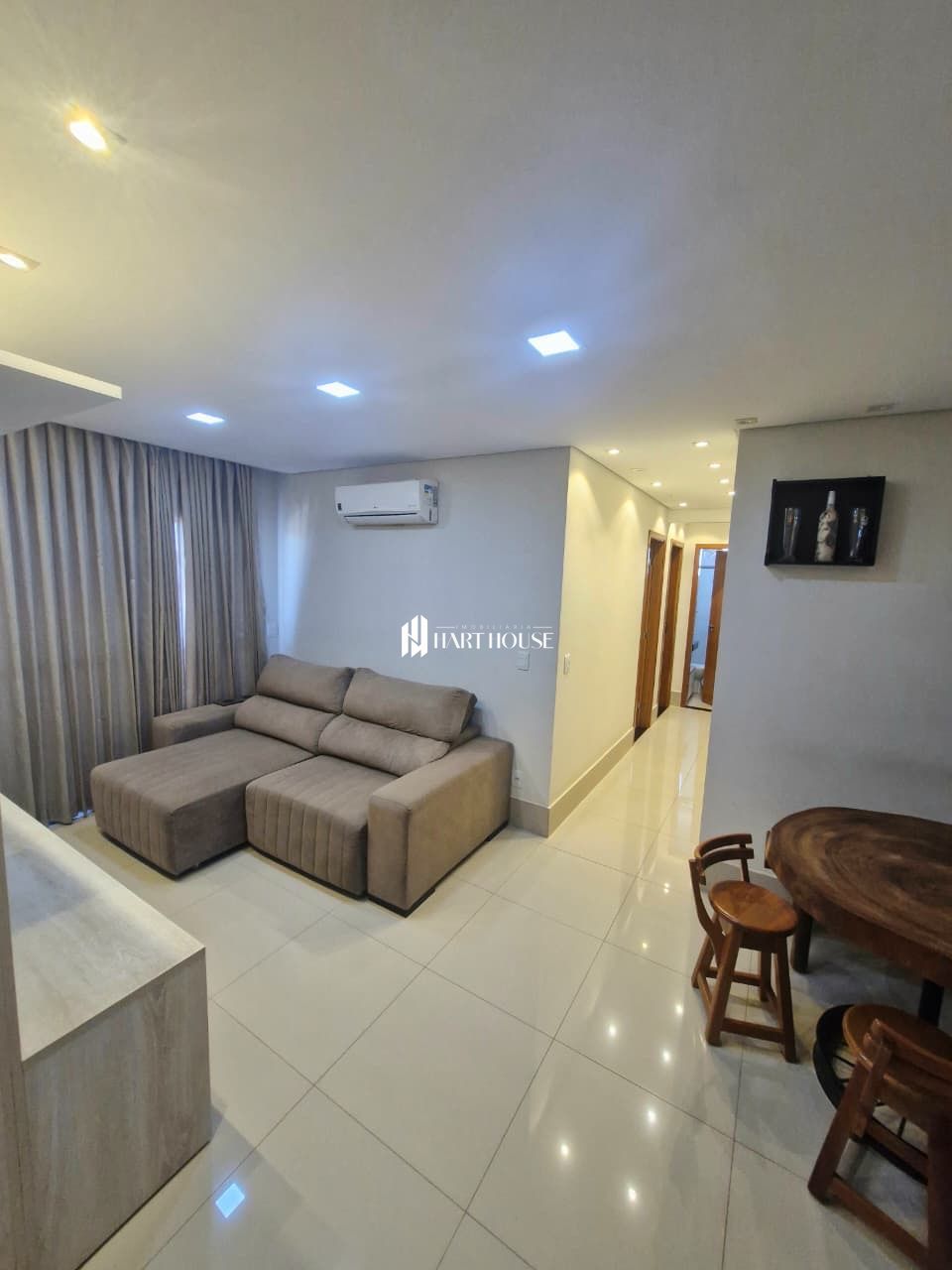 Apartamento com 3 Dormitórios à venda, 72 m² por R$ 699.000,00 Apartamento com 3 Dormitórios à venda, 72 m² por R$ 699.000,00