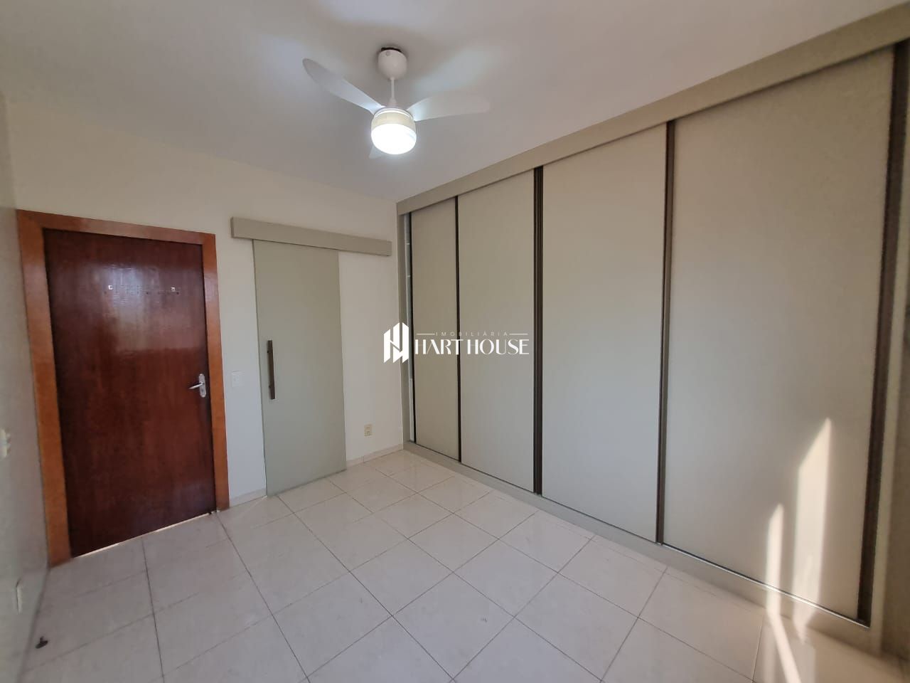 Apartamento com 2 Dormitórios para alugar, 102 m² por R$ 3.000,00 Apartamento com 2 Dormitórios para alugar, 102 m² por R$ 3.000,00