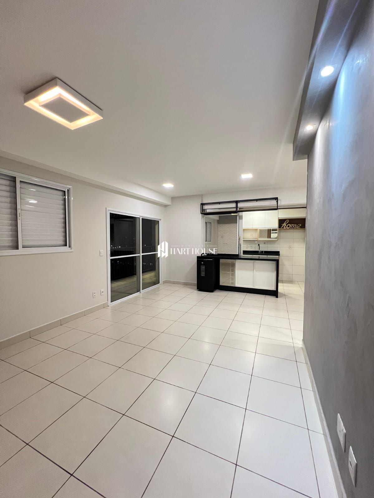Apartamento com 2 Dormitórios para alugar, 72 m² por R$ 3.500,00 Apartamento com 2 Dormitórios para alugar, 72 m² por R$ 3.500,00