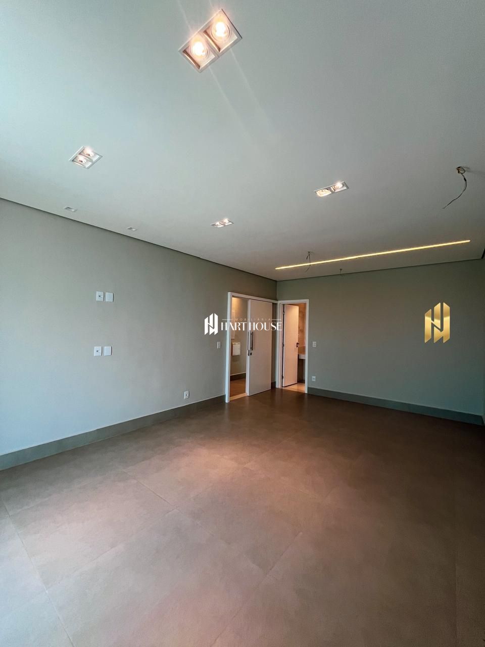 Casa em condomínio com 5 Dormitórios à venda, 306 m² por R$ 2.950.000,00 Casa em condomínio com 5 Dormitórios à venda, 306 m² por R$ 2.950.000,00