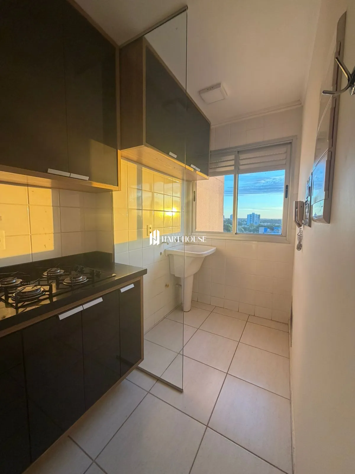 Apartamento com 2 Dormitórios para alugar, 70 m² por R$ 2.750,00 Apartamento com 2 Dormitórios para alugar, 70 m² por R$ 2.750,00