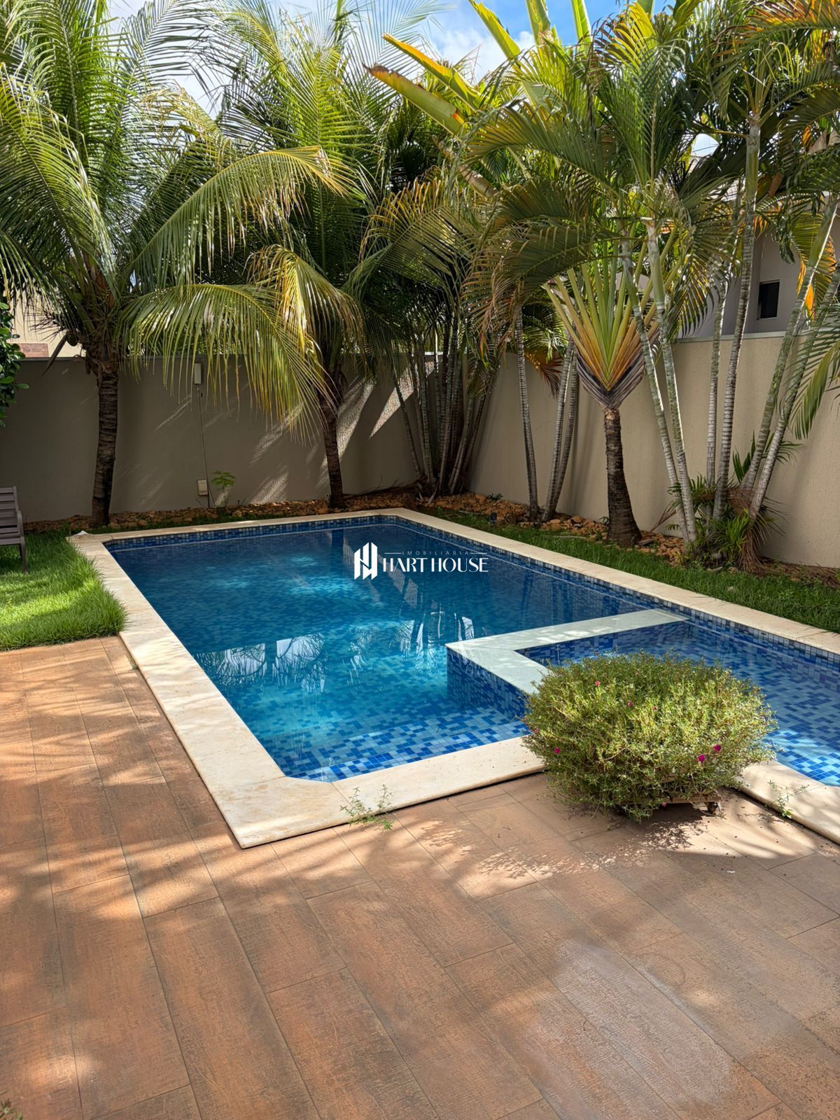 Casa em condomínio com 3 Dormitórios para alugar, 385 m² por R$ 18.000,00 Casa em condomínio com 3 Dormitórios para alugar, 385 m² por R$ 18.000,00