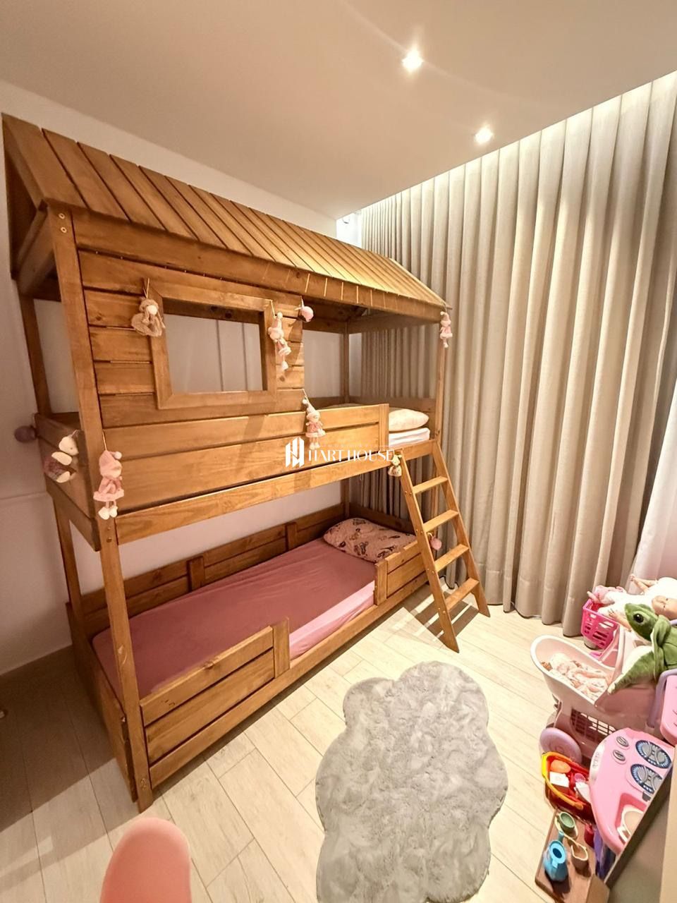 Apartamento com 3 Dormitórios à venda, 100 m² por R$ 1.100.000,00 Apartamento com 3 Dormitórios à venda, 100 m² por R$ 1.100.000,00