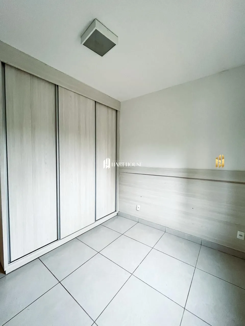 Apartamento com 2 Dormitórios para alugar, 50 m² por R$ 2.100,00 Apartamento com 2 Dormitórios para alugar, 50 m² por R$ 2.100,00