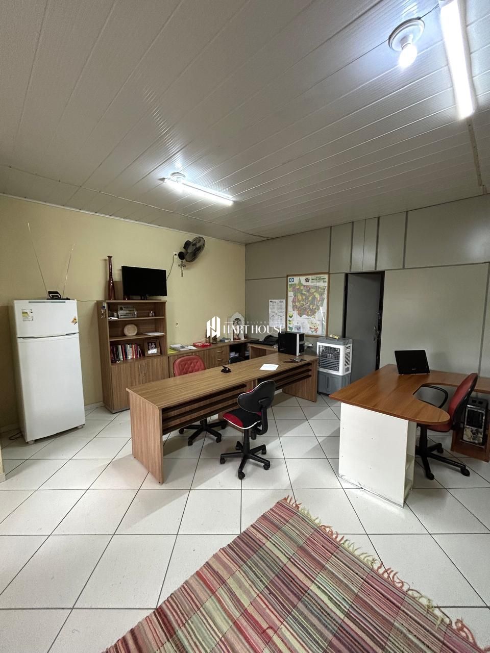 Sala comercial para alugar  no Porto - Cuiabá, MT. Imóveis