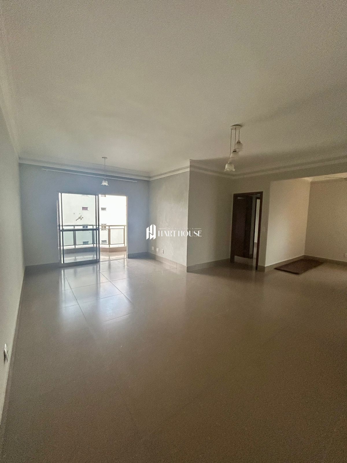 Apartamento com 3 Dormitórios para alugar, 115 m² por R$ 2.700,00 Apartamento com 3 Dormitórios para alugar, 115 m² por R$ 2.700,00