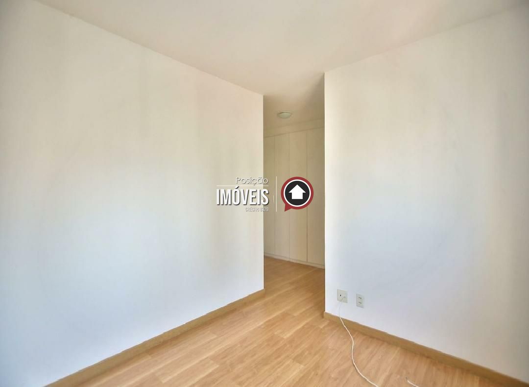 Apartamento à venda com 3 quartos, 127m² - Foto 17