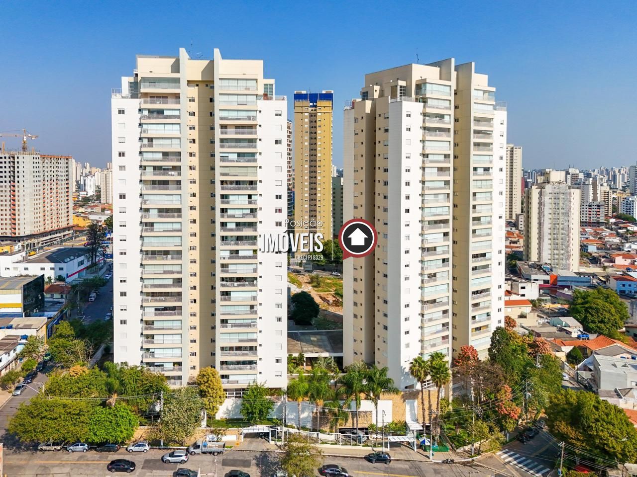 Apartamento à venda com 3 quartos, 127m² - Foto 1