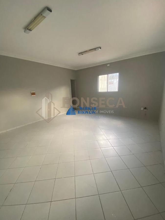 Prédio Inteiro à venda, 200m² - Foto 2