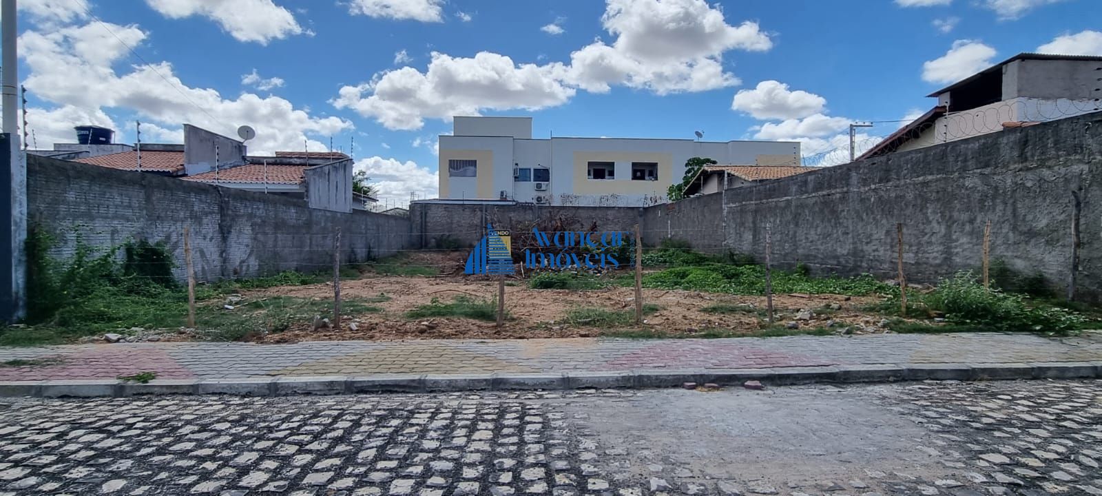 Terreno à venda, 450m² - Foto 2