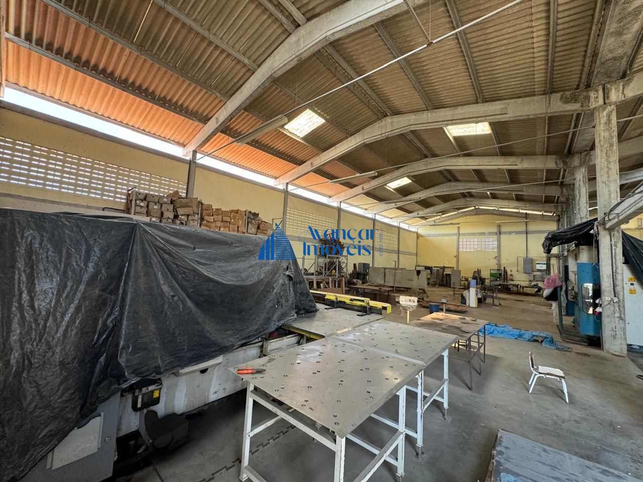 Depósito-Galpão-Armazém para alugar com 3 quartos, 1320m² - Foto 7