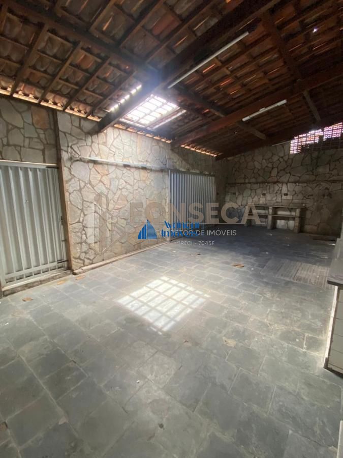 Casa à venda com 5 quartos, 480m² - Foto 9