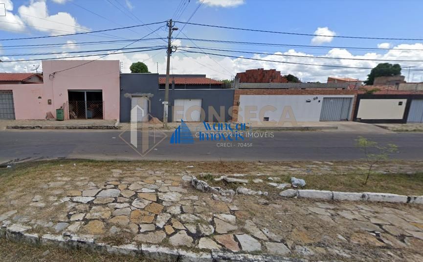 Casa à venda com 2 quartos, 200m² - Foto 3