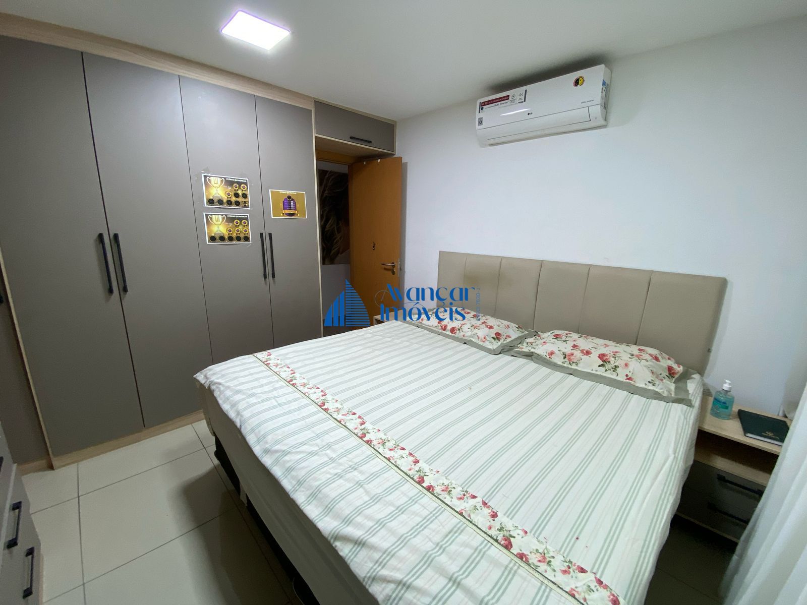 Apartamento à venda com 4 quartos, 119m² - Foto 18