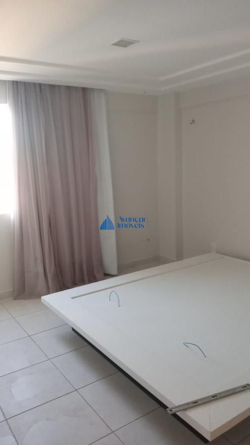 Apartamento à venda com 4 quartos, 138m² - Foto 7