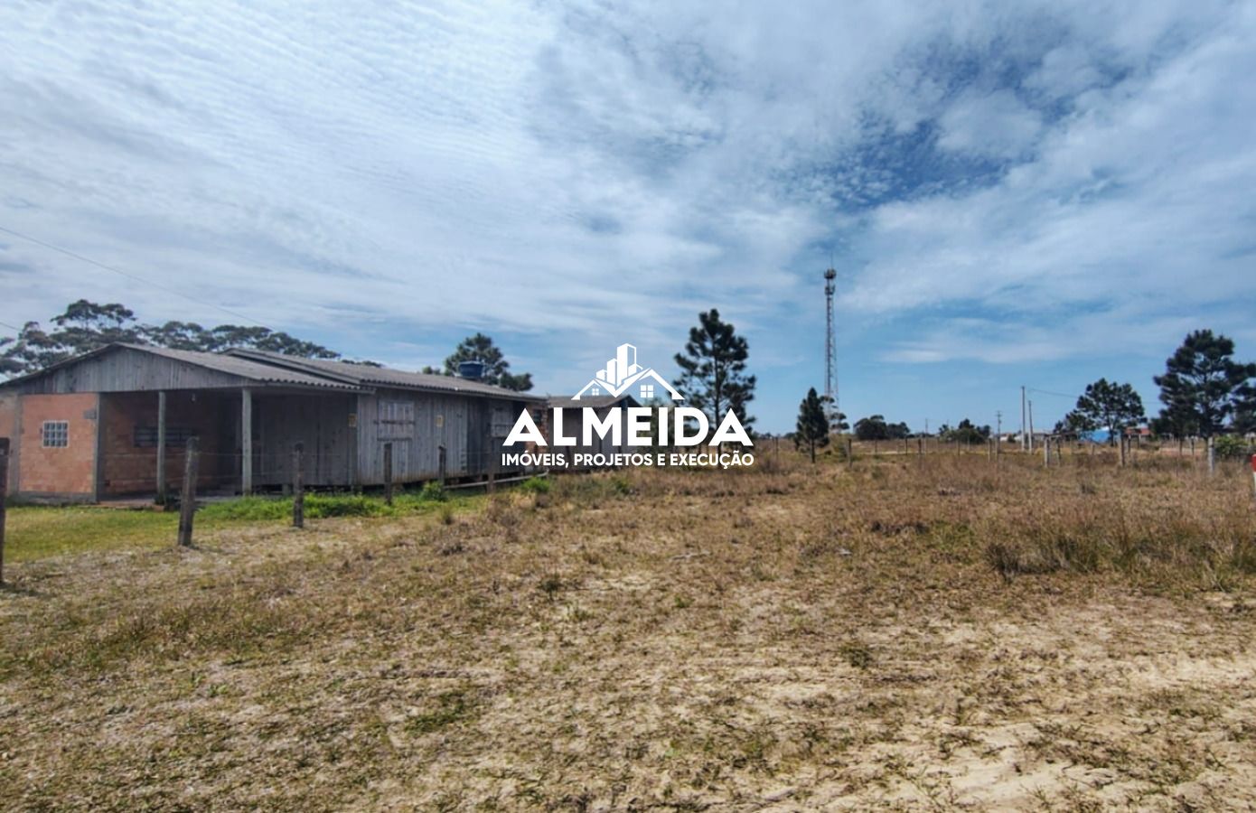 Terreno à venda em Arroio do Sal apenas 600m do mar e 5 minutos do centro