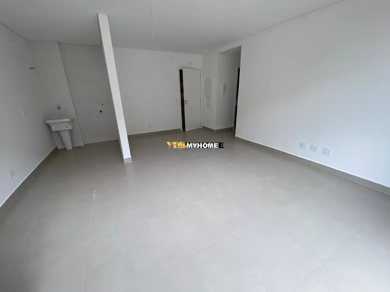 Apartamento  venda  no Porto - Curitiba, PR. Imveis