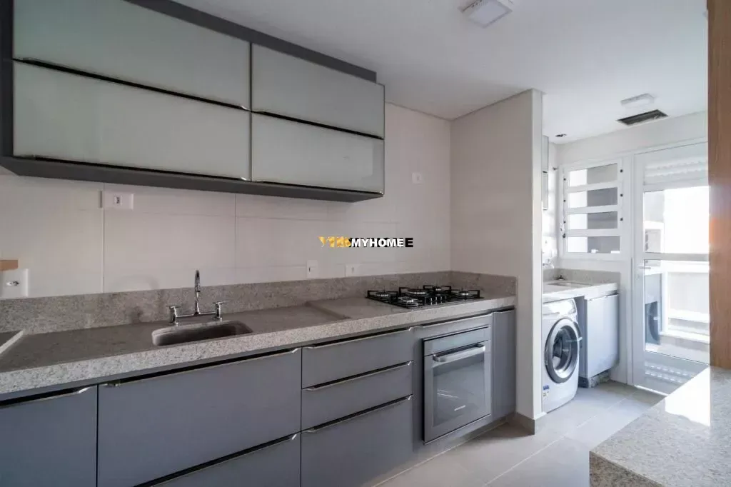 Apartamento  venda  no gua Verde - Curitiba, PR. Imveis