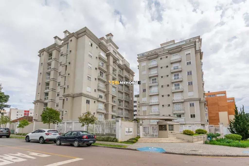 Apartamento  venda  no gua Verde - Curitiba, PR. Imveis