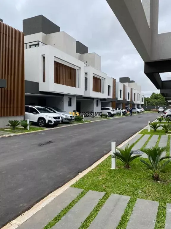 Casa  venda  no Butiatuvinha - Curitiba, PR. Imveis