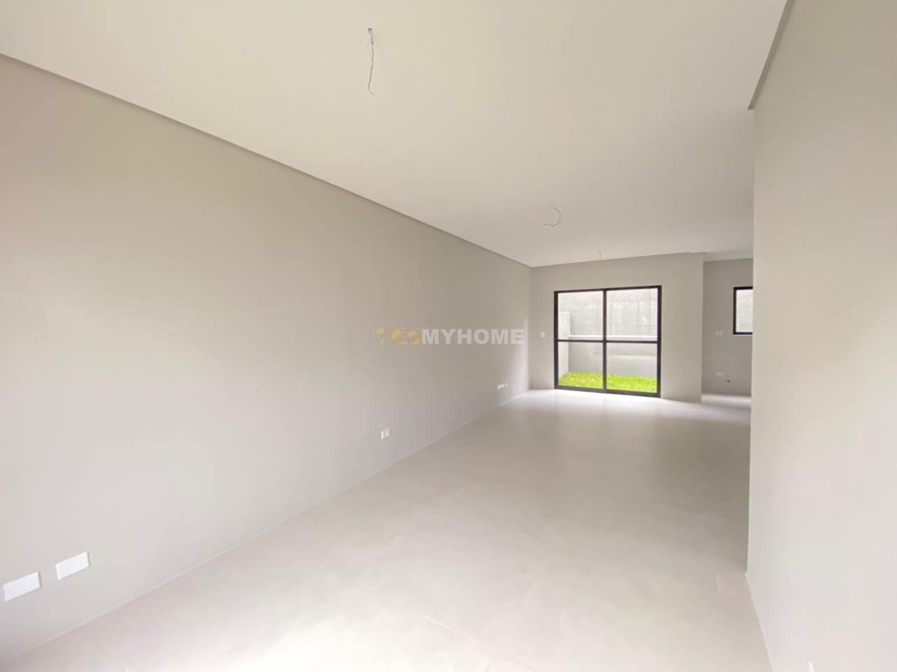 Sobrado com 3 Dormitórios à venda, 180 m² por R$ 1.050.000,00 Sobrado com 3 Dormitórios à venda, 180 m² por R$ 1.050.000,00