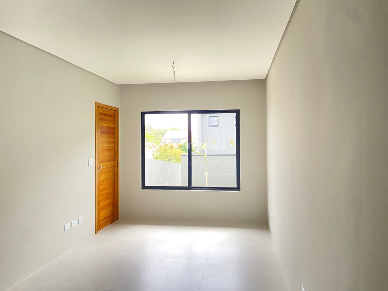 Sobrado com 3 Dormitórios à venda, 180 m² por R$ 1.050.000,00 Sobrado com 3 Dormitórios à venda, 180 m² por R$ 1.050.000,00