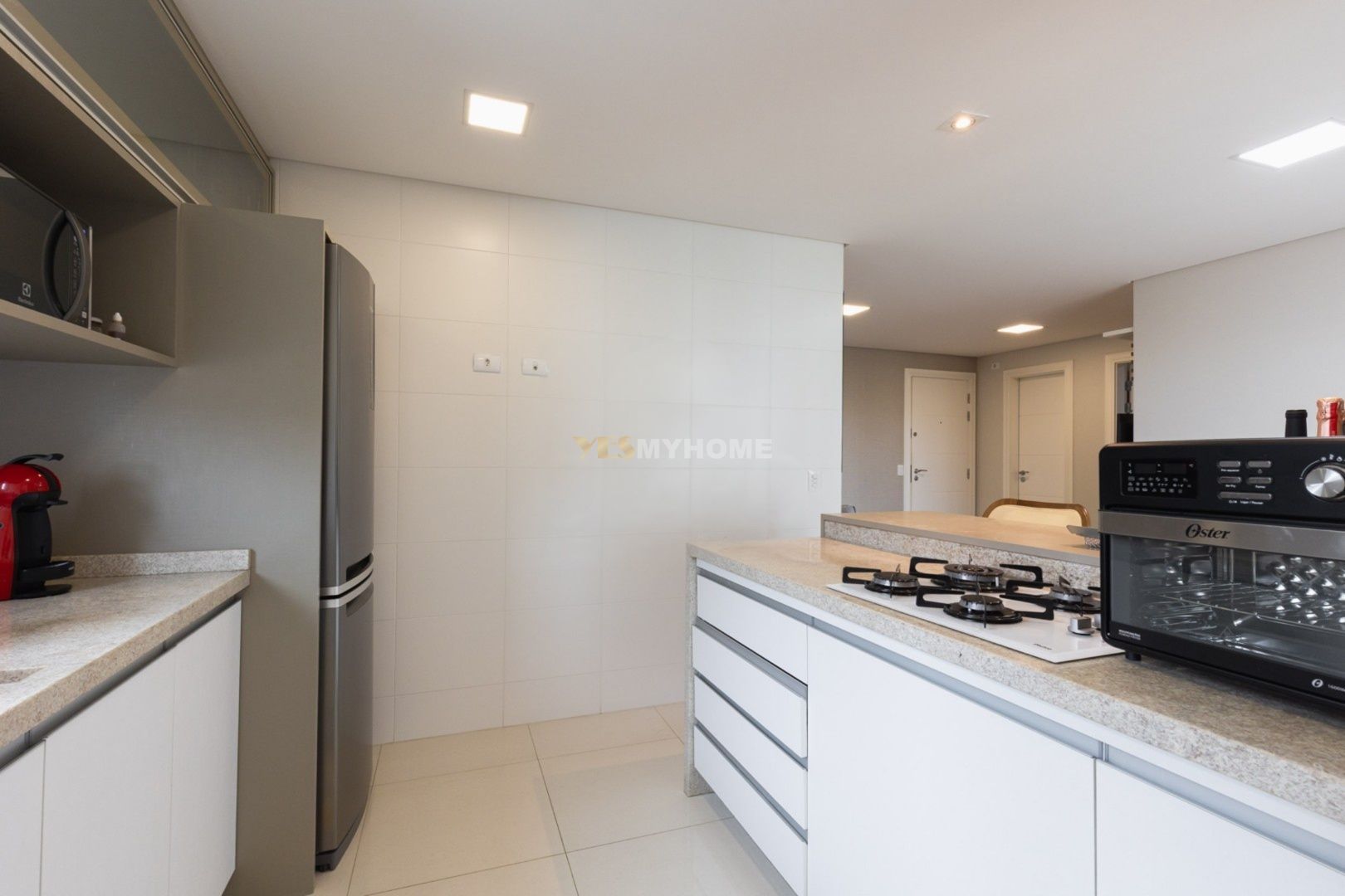 Apartamento com 2 Dormitórios à venda, 77 m² por R$ 870.000,00 Apartamento com 2 Dormitórios à venda, 77 m² por R$ 870.000,00